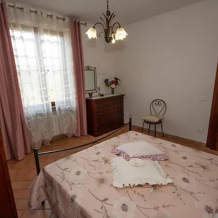 Vacanze Maria Stella Сasa de vacaciones Pescia Romana