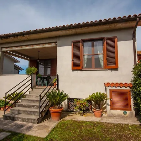 Сasa de vacaciones Vacanze Maria Stella Pescia Romana